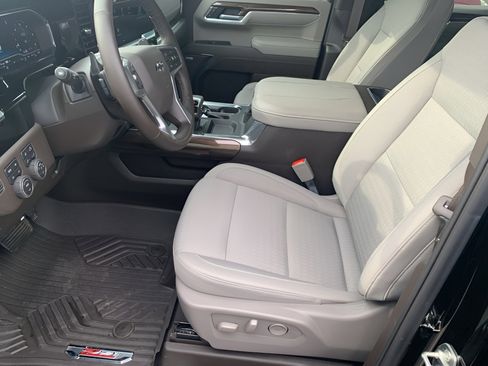 Used 2025 Chevrolet Silverado 1500 RST w/ Z71 Off-Road Package image 23