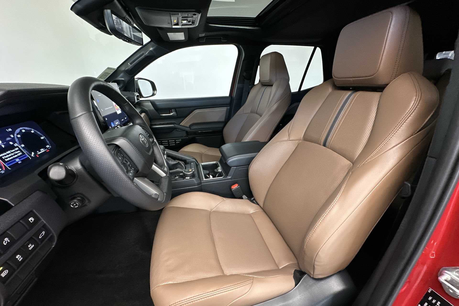 Used 2025 Toyota 4Runner Limited AWD/4WD image 12