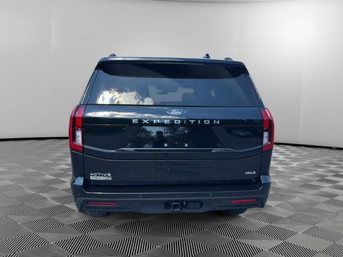 Used 2025 Ford Expedition Max Active AWD/4WD image 8
