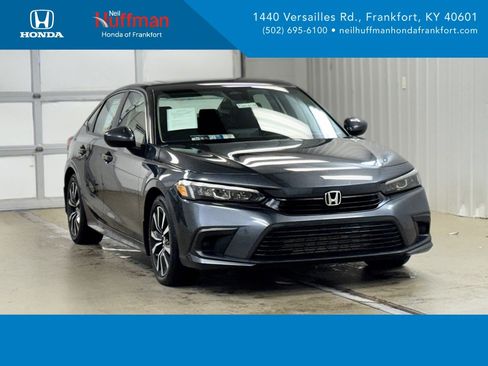 Used 2024 Honda Civic EX image 1