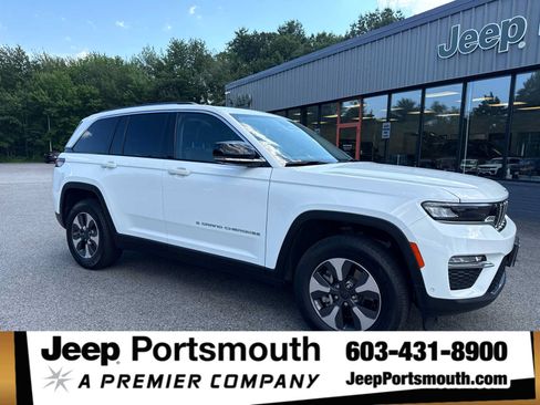 Used 2023 Jeep Grand Cherokee 4WD 4xe w/ Luxury Tech Group II image 1