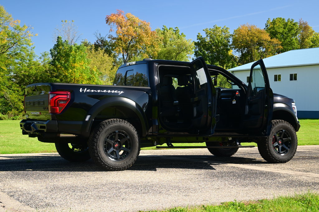 New 2026 Ford F150 Raptor w/ Equipment Group 803A Raptor R AWD/4WD image 15