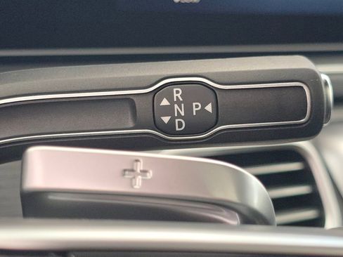 New 2026 Mercedes-Benz GLE 450 4MATIC image 37