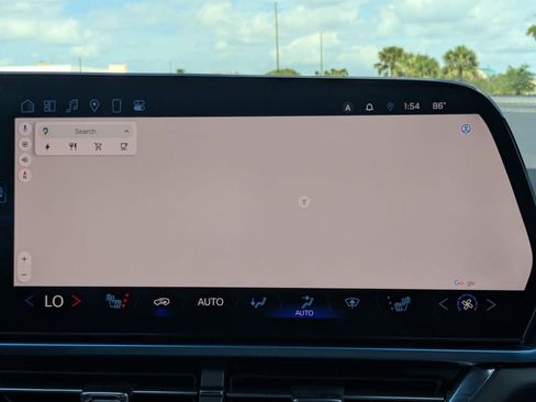 Certified 2025 Chevrolet Equinox EV LT w/ Convenience Package image 26