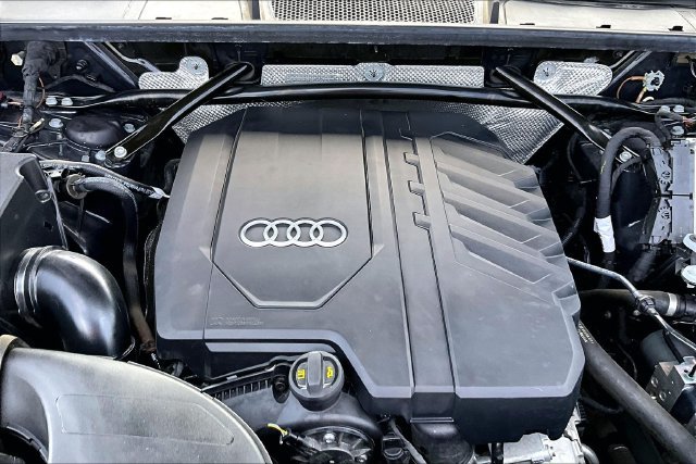 Used 2023 Audi Q5 2.0T Premium Plus w/ Premium Plus Package AWD/4WD image 34