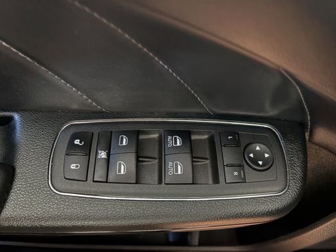 Used 2023 Dodge Charger R/T w/ Plus Group RWD image 9