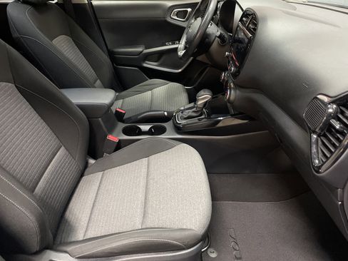 Used 2022 Kia Soul GT-Line image 35
