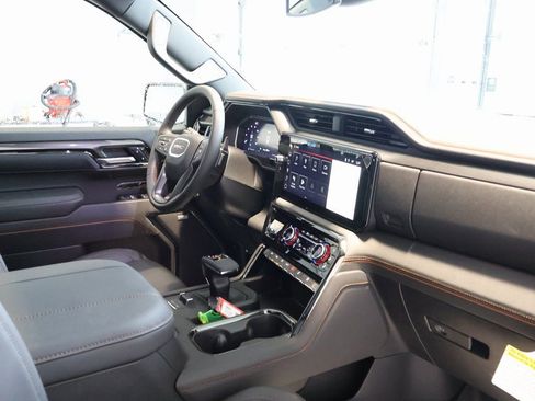 New 2026 GMC Sierra 1500 AT4 w/ AT4 Premium Package AWD/4WD image 46