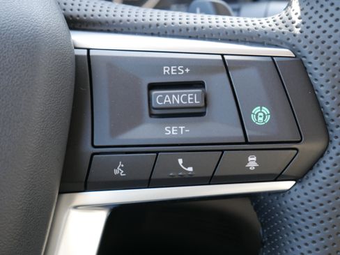 Used 2026 Mitsubishi Outlander AWD image 25