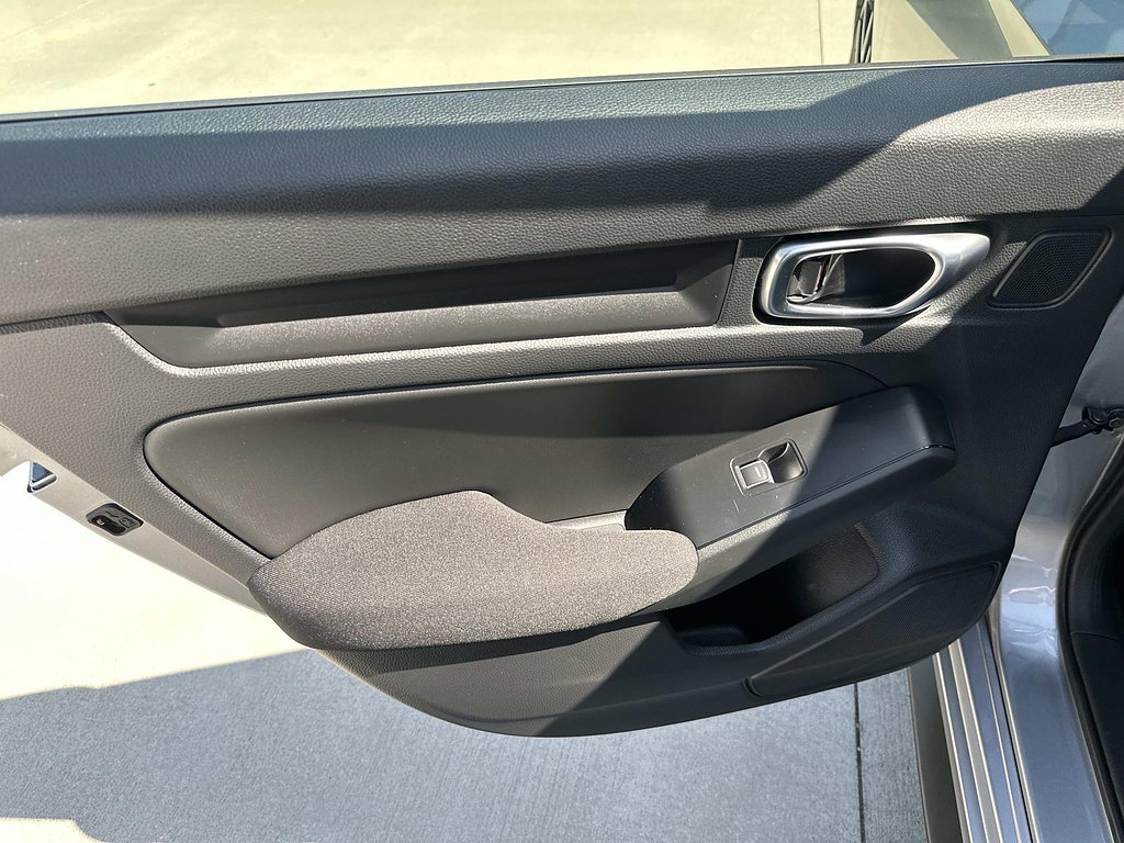 Certified 2025 Honda Civic Sport image 16