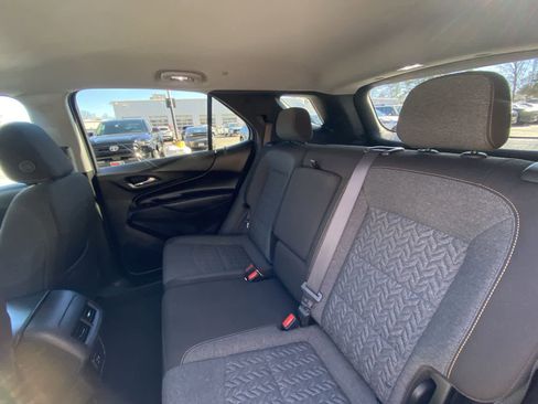 Used 2024 Chevrolet Equinox LT image 25
