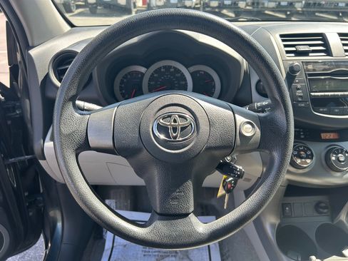 Used 2011 Toyota RAV4 4WD w/ Base L4 Extra Value Pkg image 13