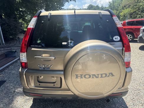 Used 2005 Honda CR-V EX image 6