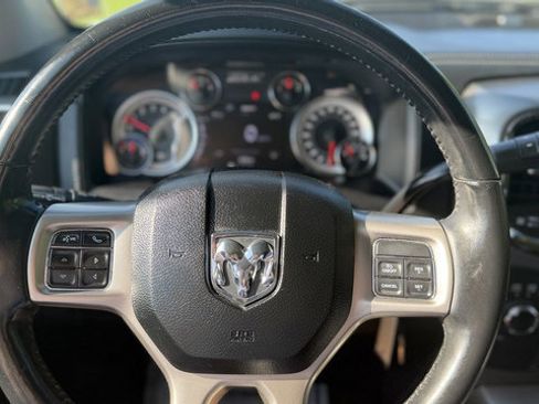 Used 2018 RAM 2500 Laramie w/ Sport Appearance Group AWD/4WD image 16