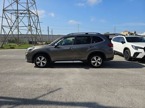 Used 2020 Subaru Forester Touring w/ Popular Package #2 image 4