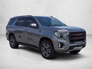Used 2021 GMC Yukon AT4 w/ AT4 Premium Plus Package AWD/4WD video 3