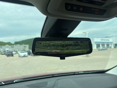 Used 2020 Chevrolet Traverse High Country w/ LPO, Floor Liner Package AWD/4WD image 24