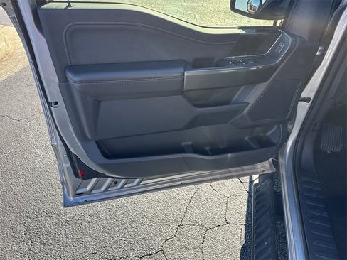 Used 2022 Ford F150 XLT w/ Equipment Group 301A Mid image 9