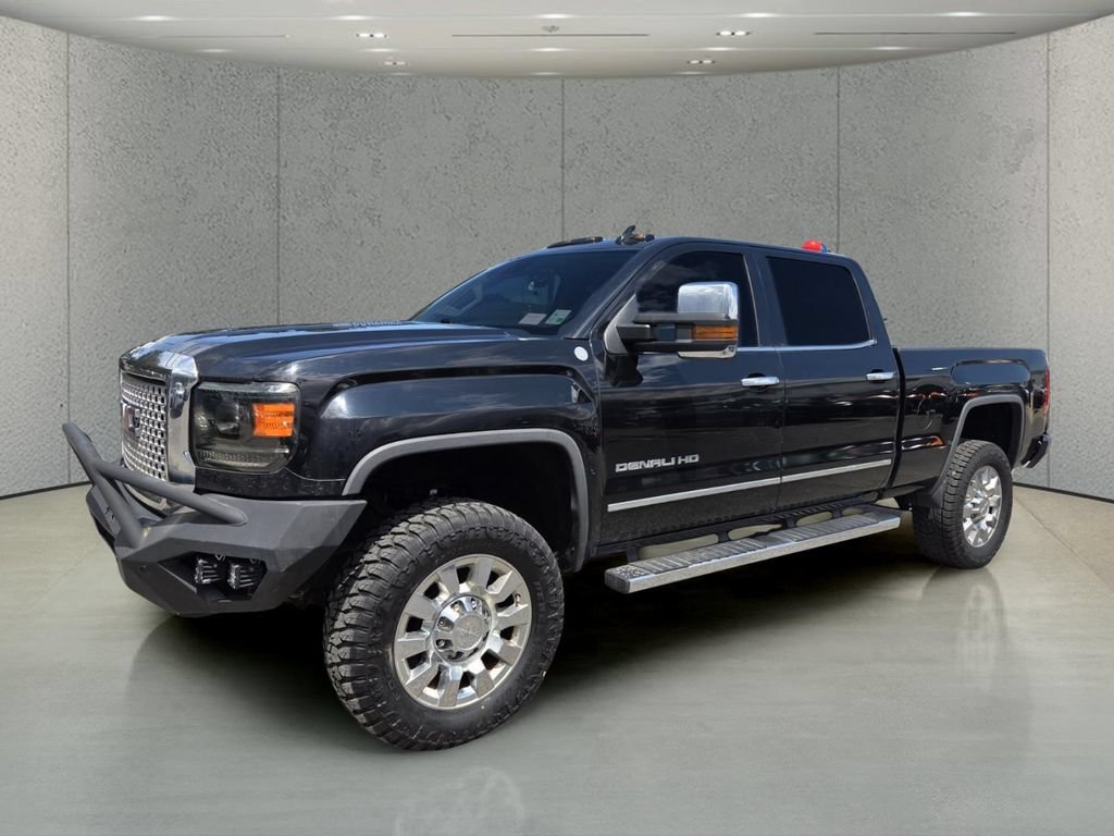 Used 2015 GMC Sierra 2500 Denali w/ Duramax Plus Package AWD/4WD image 1