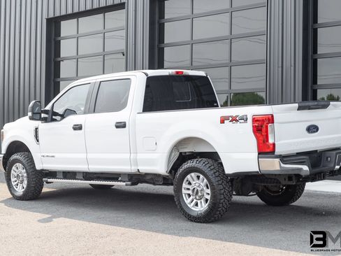 Used 2018 Ford F250 XL w/ STX Appearance Package AWD/4WD image 6
