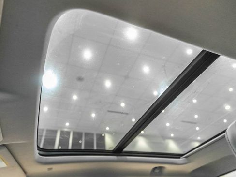 Used 2023 Toyota Tundra Limited w/ Power Package image 23