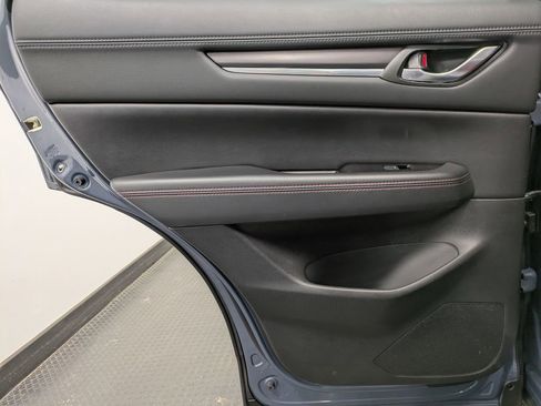 Used 2023 MAZDA CX-5 Carbon Edition image 23