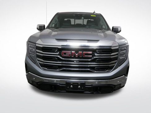 Used 2023 GMC Sierra 1500 SLT w/ SLT Premium Plus Package AWD/4WD image 10