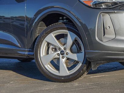 New 2025 Audi Q5 Premium Plus