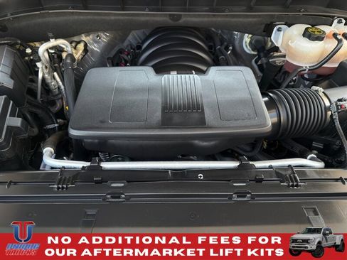 Used 2024 Chevrolet Tahoe RST w/ Luxury Package AWD/4WD image 14