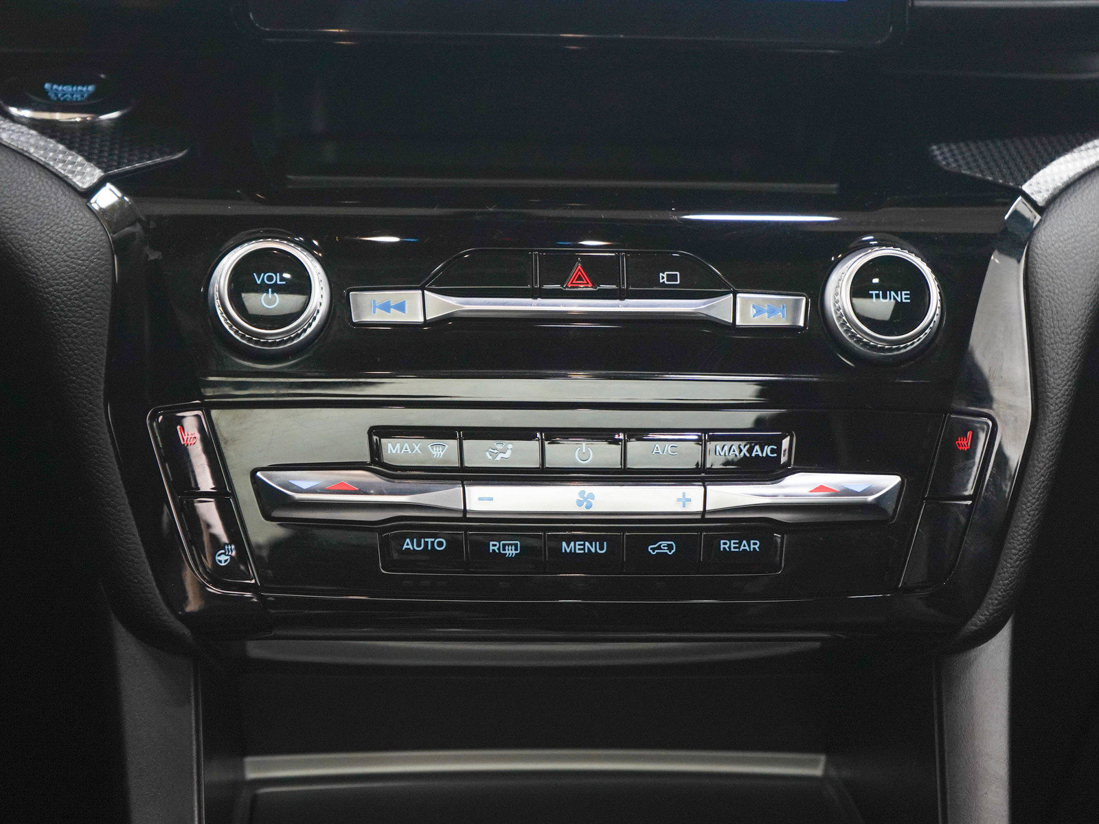 Used 2022 Ford Explorer ST-Line AWD/4WD image 19