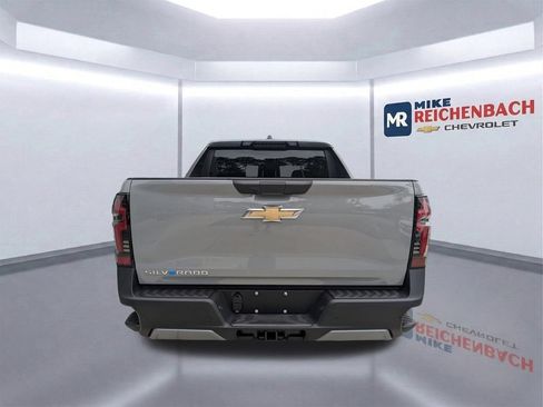 New 2026 Chevrolet Silverado EV LT AWD/4WD image 6