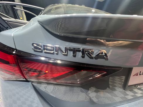New 2025 Nissan Sentra SR image 24