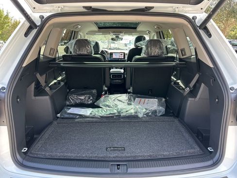 New 2026 Volkswagen Atlas SE image 52