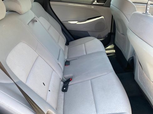 Used 2018 Hyundai Tucson Value AWD/4WD image 17