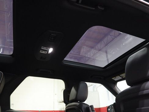 Used 2020 Land Rover Discovery HSE AWD/4WD image 54