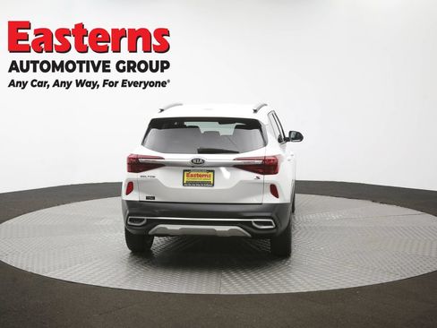 Used 2021 Kia Seltos S AWD/4WD image 36