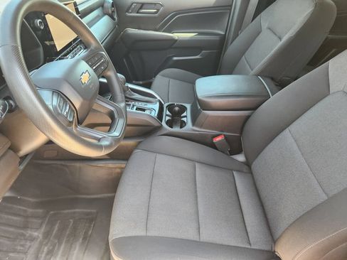 Used 2024 Chevrolet Colorado W/T w/ Safety Package RWD image 13