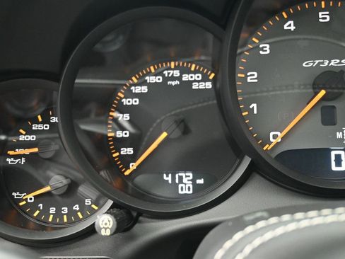 Used 2019 Porsche 911 GT3 RS image 21