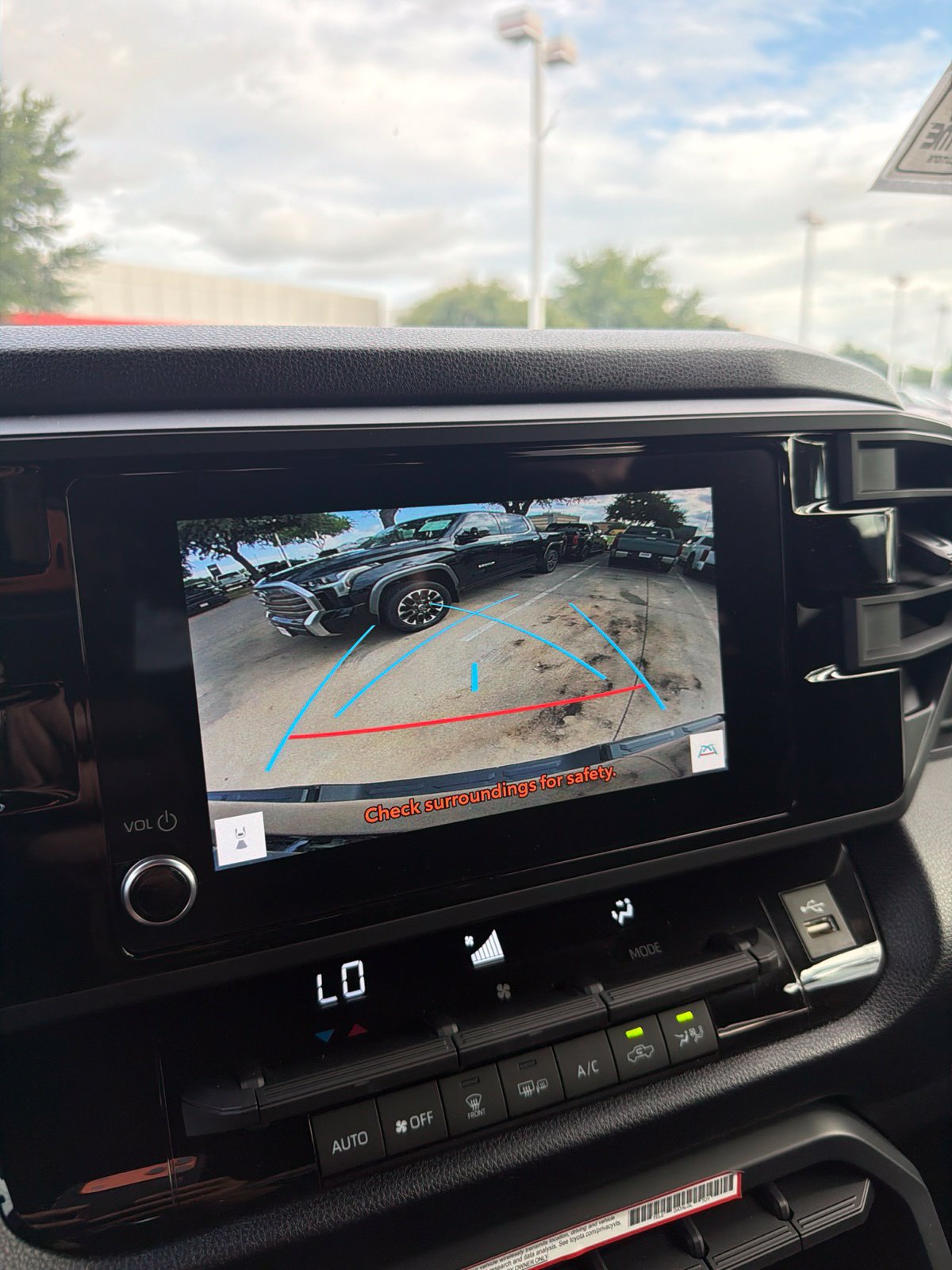 Used 2026 Toyota Tundra SR AWD/4WD image 21