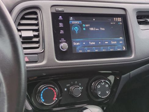 Used 2019 Honda HR-V Sport image 27