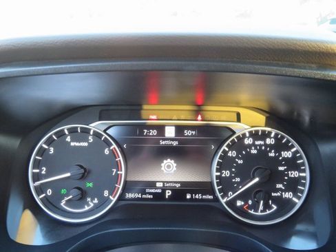 Used 2021 Nissan Rogue SL w/ Premium Package image 39