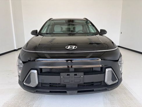 Used 2024 Hyundai Kona SEL FWD image 12