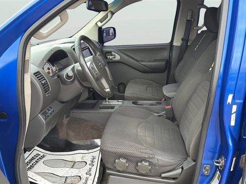 Used 2013 Nissan Frontier PRO-4X AWD/4WD image 11