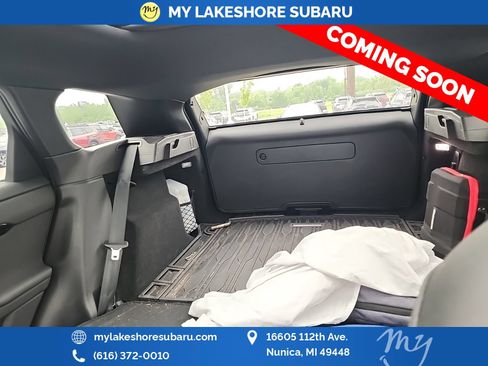 Used 2024 Land Rover Range Rover Evoque Dynamic SE AWD/4WD image 17
