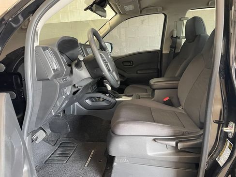 Used 2025 Nissan Frontier S w/ S Utility Package RWD image 10