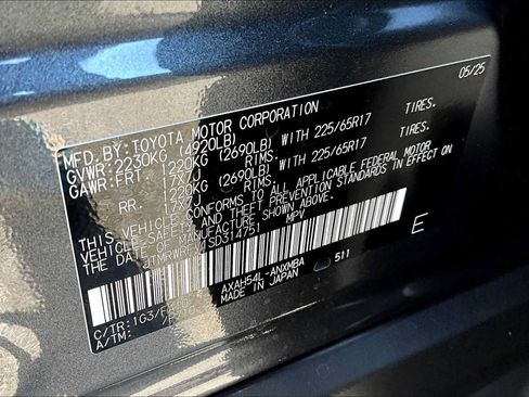 Used 2025 Toyota RAV4 XLE w/ Convenience Package AWD/4WD image 18