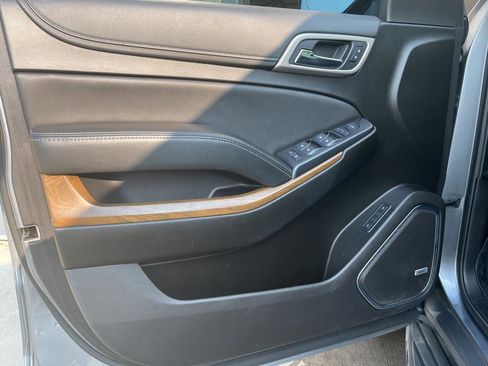 Used 2020 GMC Yukon XL Denali image 22