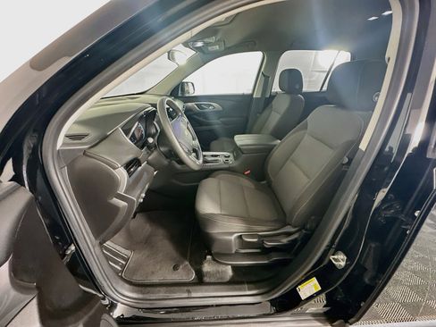 Used 2020 Chevrolet Traverse LS FWD image 13