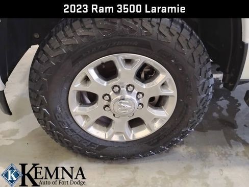 Used 2023 RAM 3500 Laramie image 29
