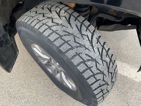 Used 2019 Toyota Tacoma SR5 AWD/4WD image 37